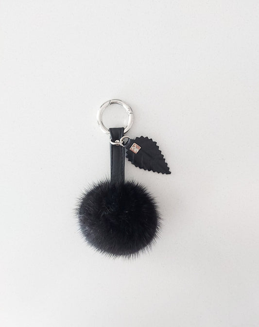 Γούνινο Πομπομ Μπρελόκ με Δερμάτινο Φύλλο