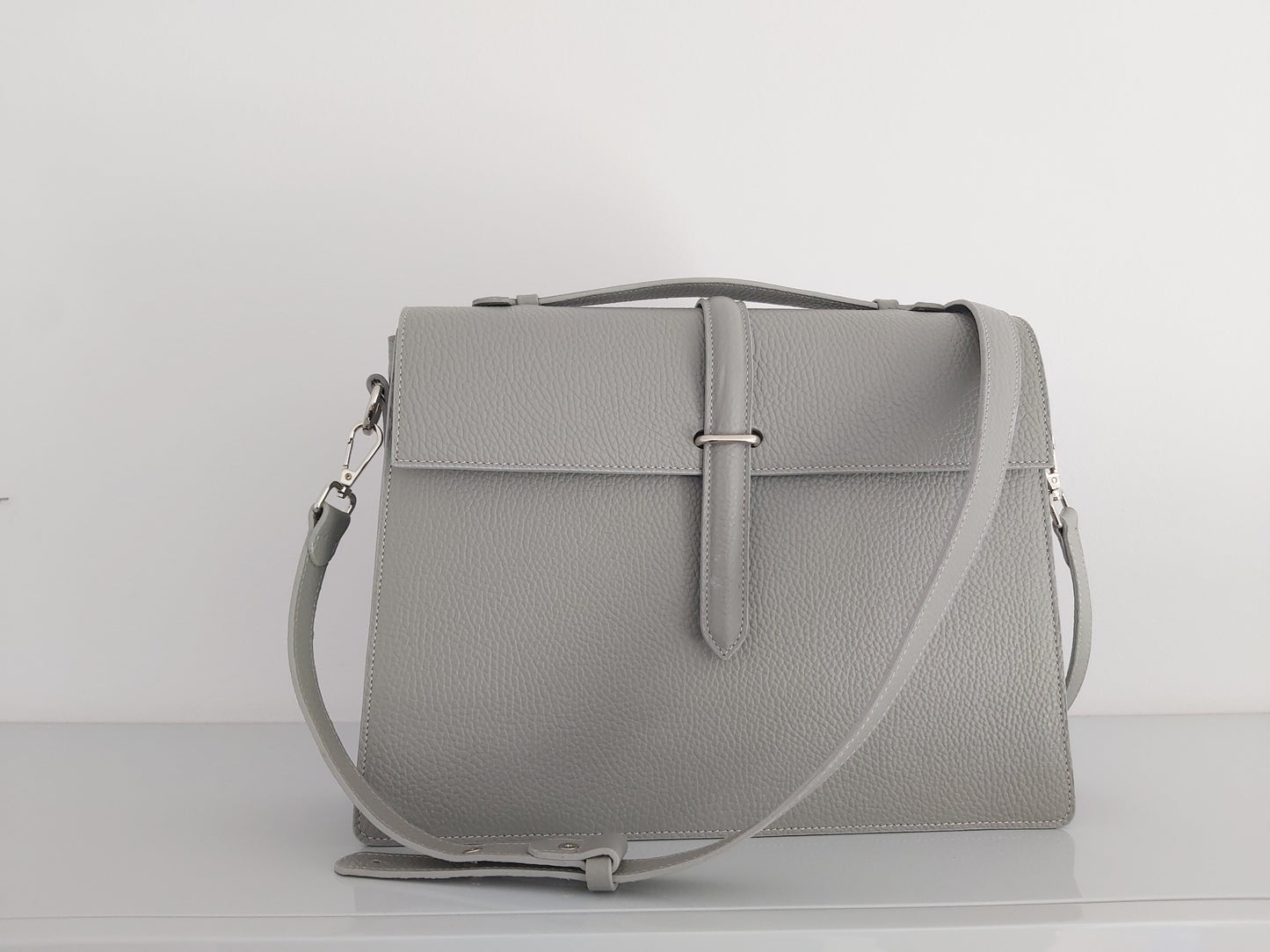 Γκρι Δερμάτινη Shoulder Bag