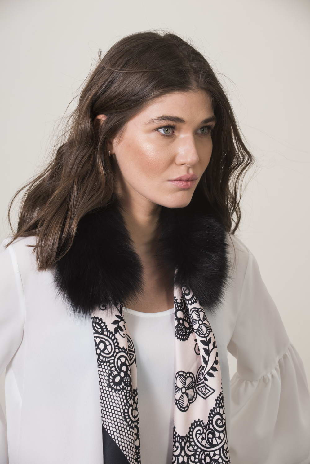 Fox collar with wrap. Detachable wrap. Black fur baby collar.