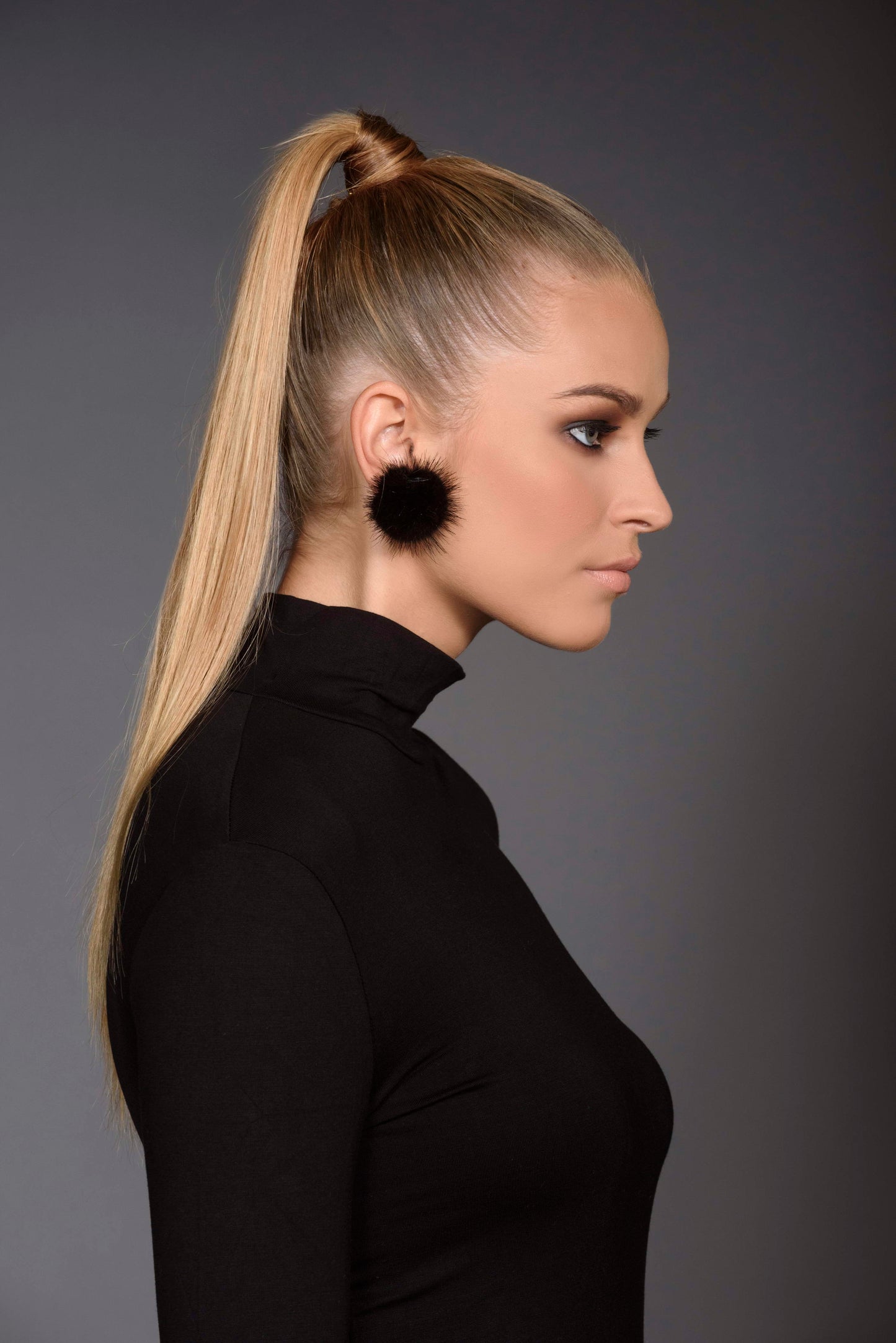 925 SILVER earrings with FUR. STUD silver earrings with mink fur embellishment.