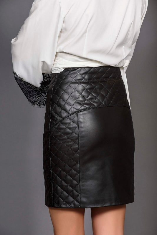 Leather skirt with quilted panels