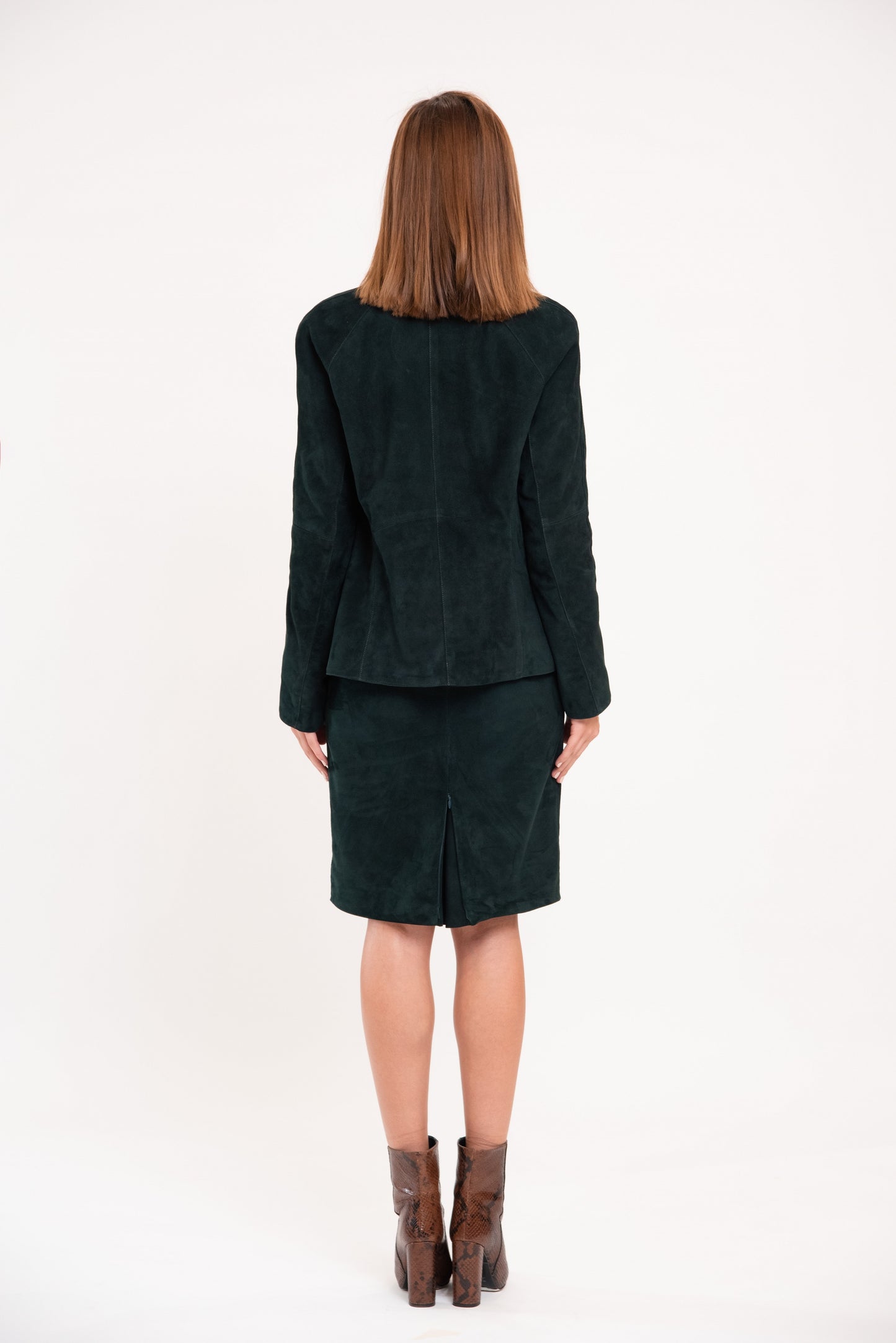 LUCY ONE – Σετ από Πράσινο Σουέτ Σακάκι και Φούστα