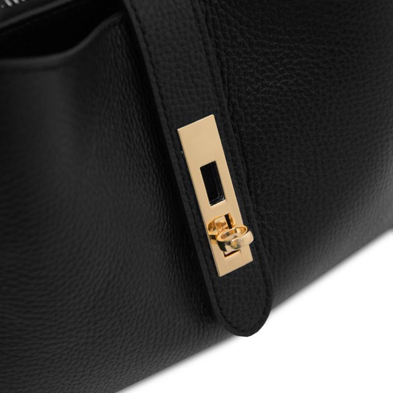 Soave Soft leather handbag