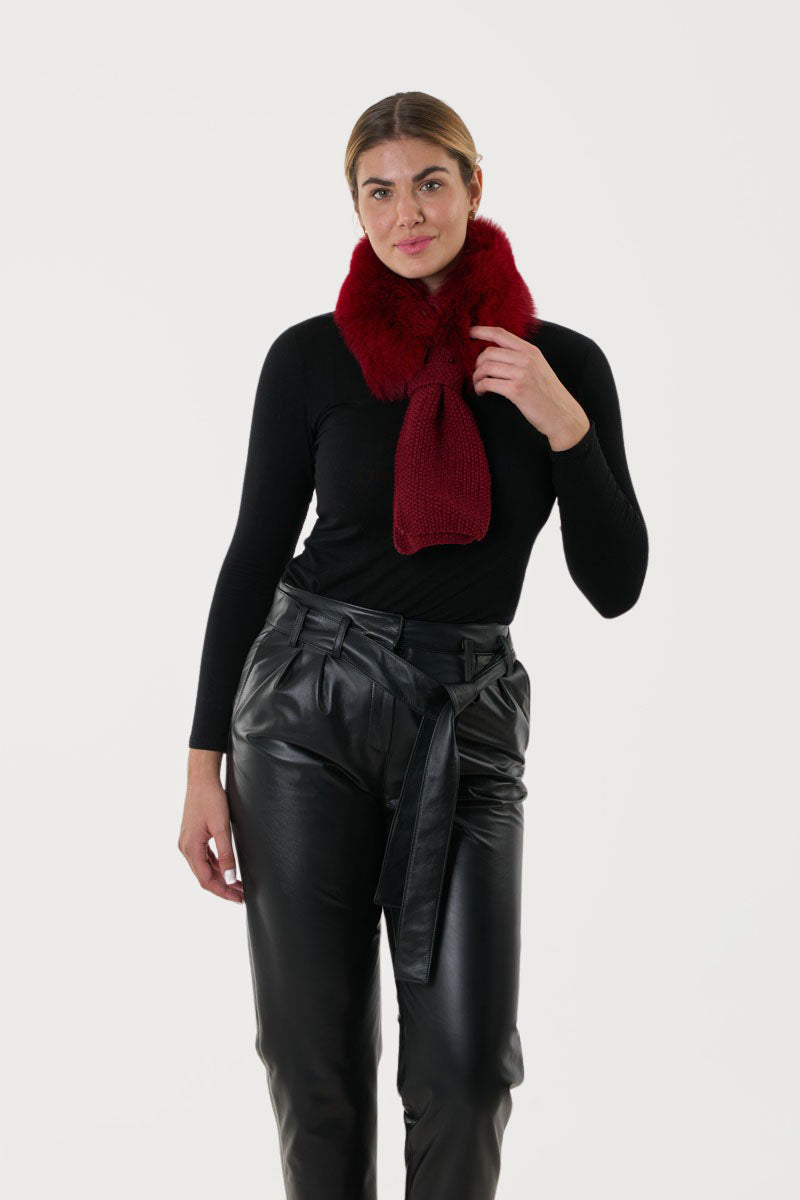 Μπορντό Γούνινος γιακά με Χειροποίητο Πλεκτό στυλ Γραβατα- Κασκόλ