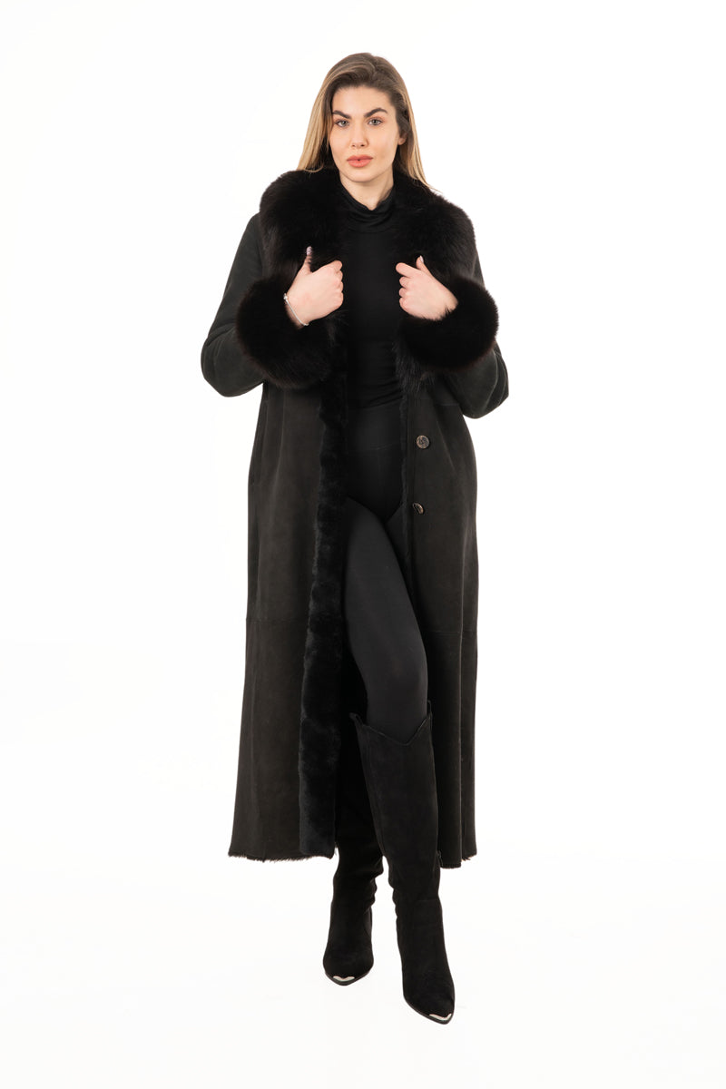 Women's Black Sheepskin Coat with Fur Collar