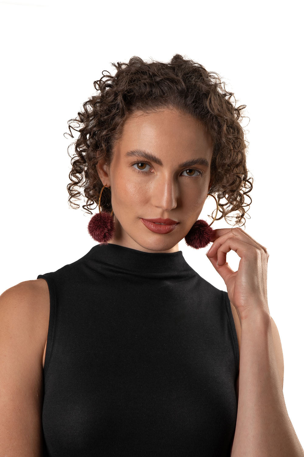 Σκουλαρίκια κρίκοι από Ανοξείδωτο Ατσάλι και Γούνινα δαμασκηνί Μινκ Πομπομ