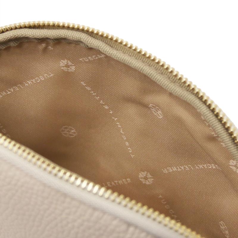 Vera Soft leather toiletry case