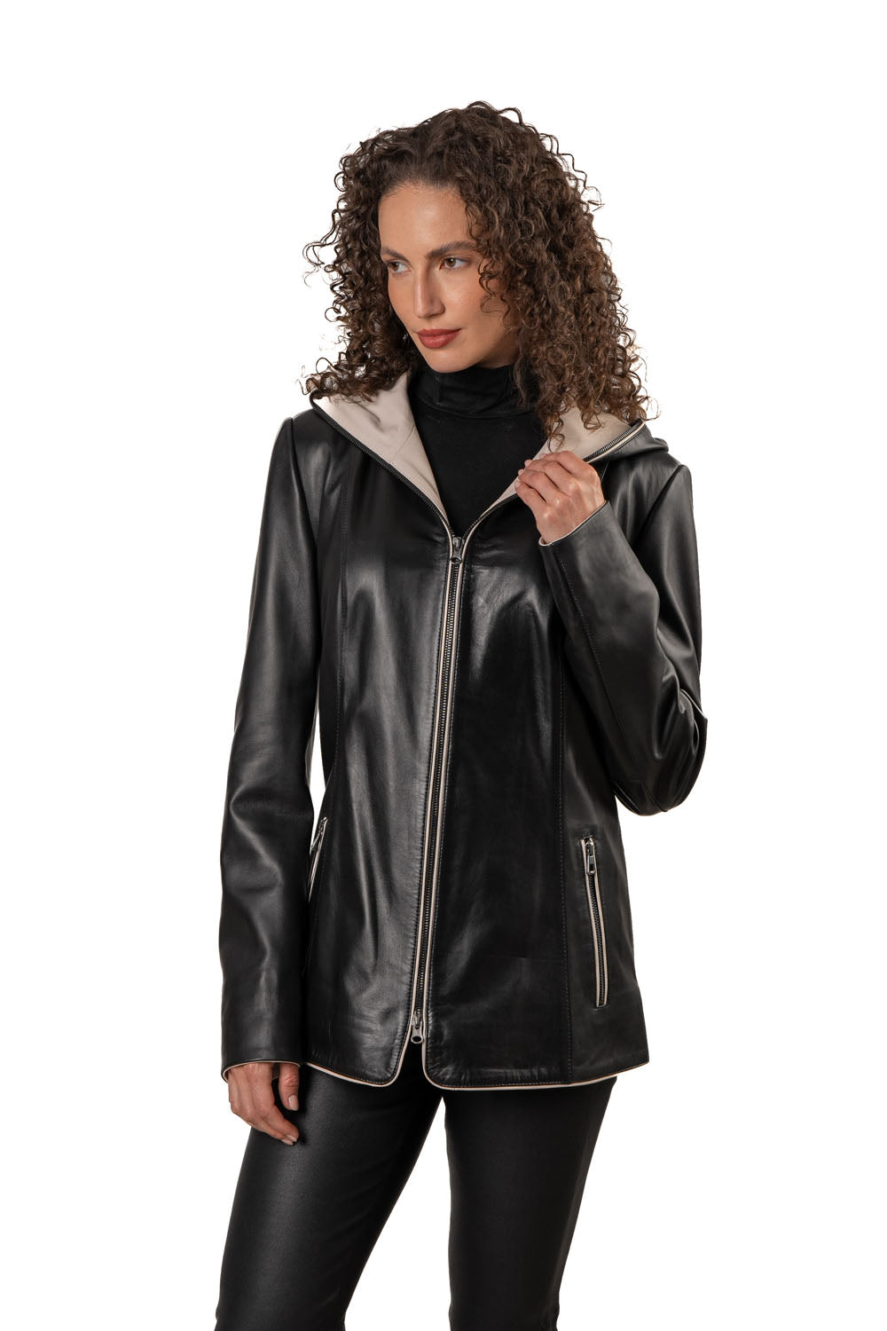 Γυναικείο Δερμάτινο Μπουφάν Με Κουκούλα Σε Διχρωμία Μαύρο – Μπεζ