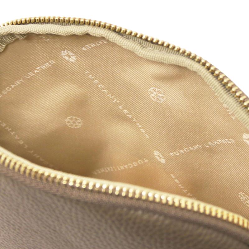 Vera Soft leather toiletry case