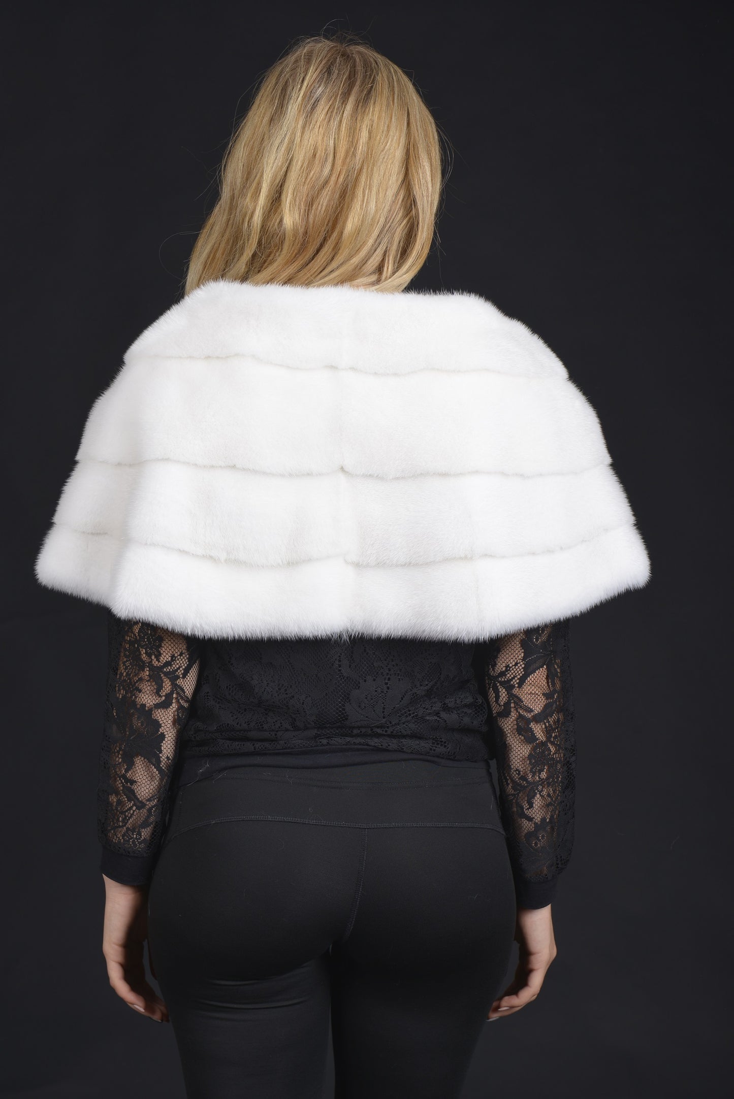 SAGA ROYAL White Mink Fur stole